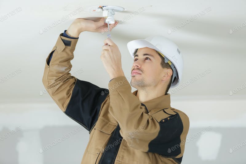 Why You Should Never Hire an Amateur Electrician